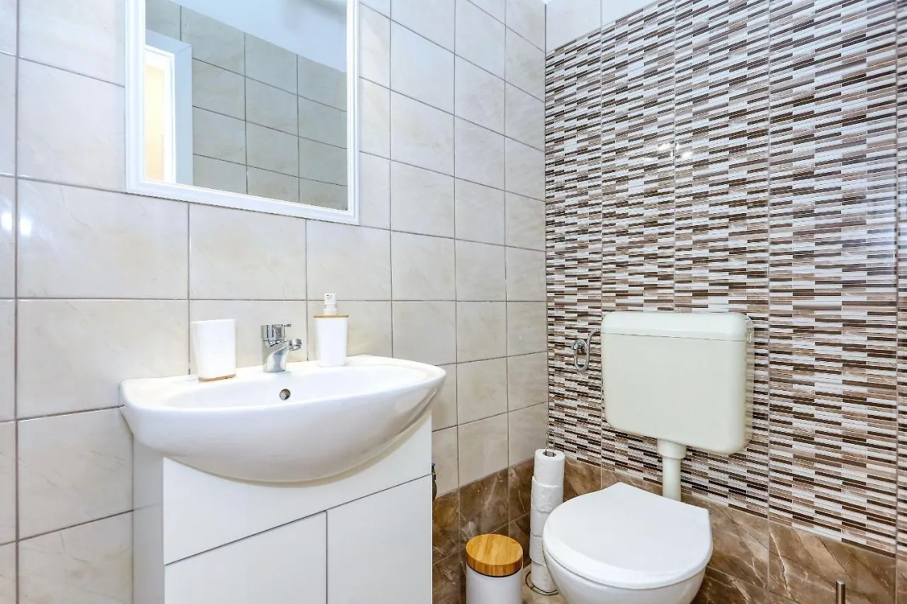 Apartment Marina Ζαντάρ 0*,